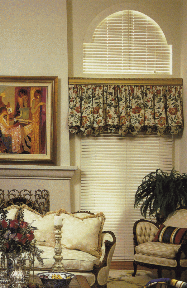 Interior,Classic Horizontal Discount Custom Blind Design Ideas On Combined White Color And Beautiful Small Curtain Also Elegant White Sofa,Discount Custom Blinds Collection 