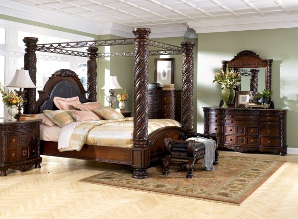 Bedroom,Comfortable Bed Set Design Ideas On Combined Canopy Bed With Nice Wood Bed Frame And Soft Mattress Also Gorgeous Dark Brown Bedside For Antique Concept,Comfortable Bed Set