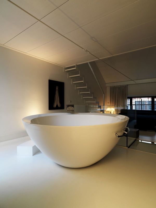 Bathroom,The Best Beautiful Overflow Bathtub Design Ideas With Amazing Bowl Shape And Nice Staircase Also Gorgeous White Wall Paint ,Contemporary Overflowing Bathtubs 