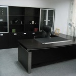 Furniture,Extraordinary White Wall Paint Top Office Design Ideas With Picturesque Black Curved Office Desk Plus Cool Desk Lamp And Comfortable Black Leather Executive Office Chair Also Stunning Black Large Cabinet ,Pleasant And Comfortable Top Office Designs
