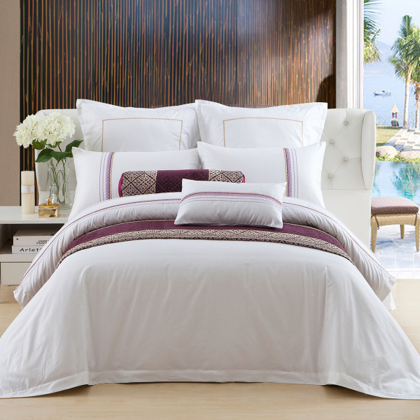 Bedroom,Splendid Luxurious Bed Design Ideas With Cool White Large Bed Cover On Combined Soft Pillow And Beautiful Arrangement Floral Also Modern Wood Laminate Flooring,Classic And Luxurious Beds