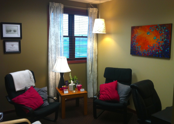Furniture,Enchanting Small Space Pychotherapy Office Decor With Picturesque Black Single Seater Sofas And Nice Bright Brown Wood Square Accent Table On Combined Beautiful White Cup Table Lamp Also Gorgeous White Curtains,Cool Psychotherapy Office Decor In Home 