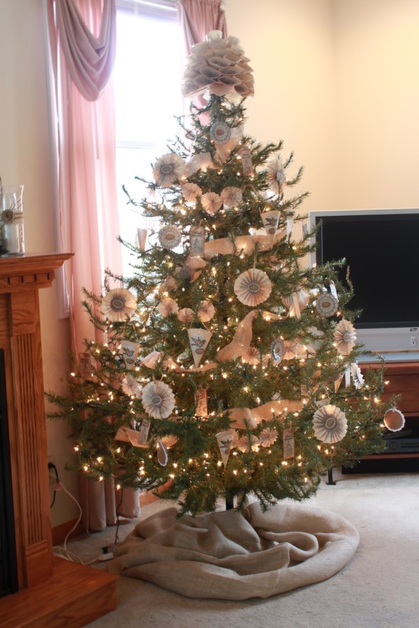 Furniture,Fabulous Cream Wall Paint Design Christmas Tree Ornament With Creative DIY Christmas Tree On Combined Beautiful White Flowery Paper Ornaments And Cool Brown Wood Entertainment Center Plus Nice Tv Stand Also Wonderful Pink Curtains,Spectacular Designer Christmas Tree Ornaments