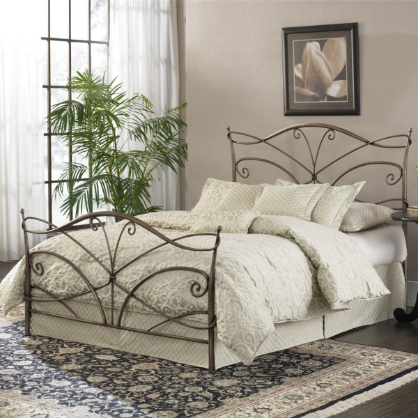 Bedroom,Enthralling Iron Bedroom Design Ideas With Comfortable White Linen Bed Cover And Cozy Double White Mattress Also Beautiful Black Turkish Rug,Contemporary Iron Bedroom Design