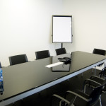 Furniture,Unusual White Wall Paint Design Office Space Online With Awesome Black Glass Rectangular Desk And Beautiful White Legs Also Comfortable Black Office Chairs,Modern Design Office Space Online