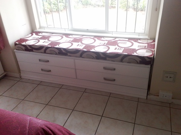 Furniture,Splendid Small Space Bay Window With Seat Design And Beautiful White Red Cushion On Combined Nice White Drawers Also Stunning Cream Granite Floor ,Stylish Bay Window With Seat