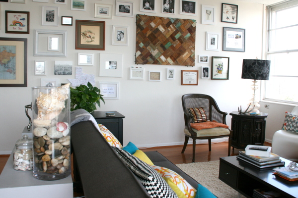 Apartments,Admirable White Wall Paint Apartment Ideas With Stunning Black Sofa And Nice Black Wood Chair Plus Trendy Oval Accent Table In Beautiful Black Color On Combined Cool Over Black Drum Table Lamp Also Gorgeous Picture Frames,Comfort Studio For Contemporary Apartment Ideas