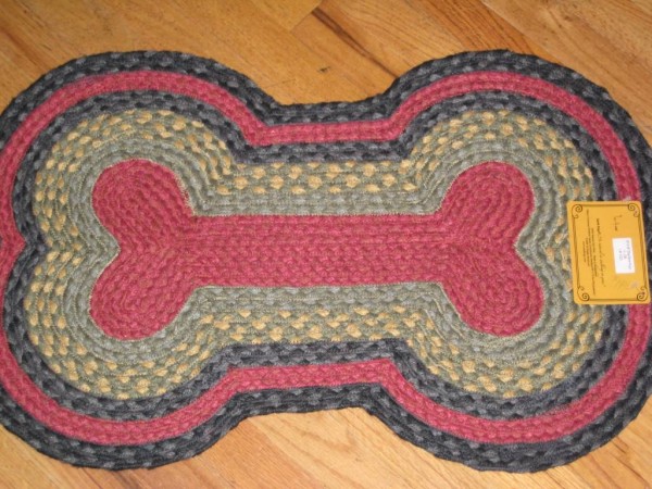 Interior,Fashionable Dog Bone Rug Mat Design Ideas And Adorable Wood Floor For Unique Concept,Wonderful Rug Mats For Your Inspiring